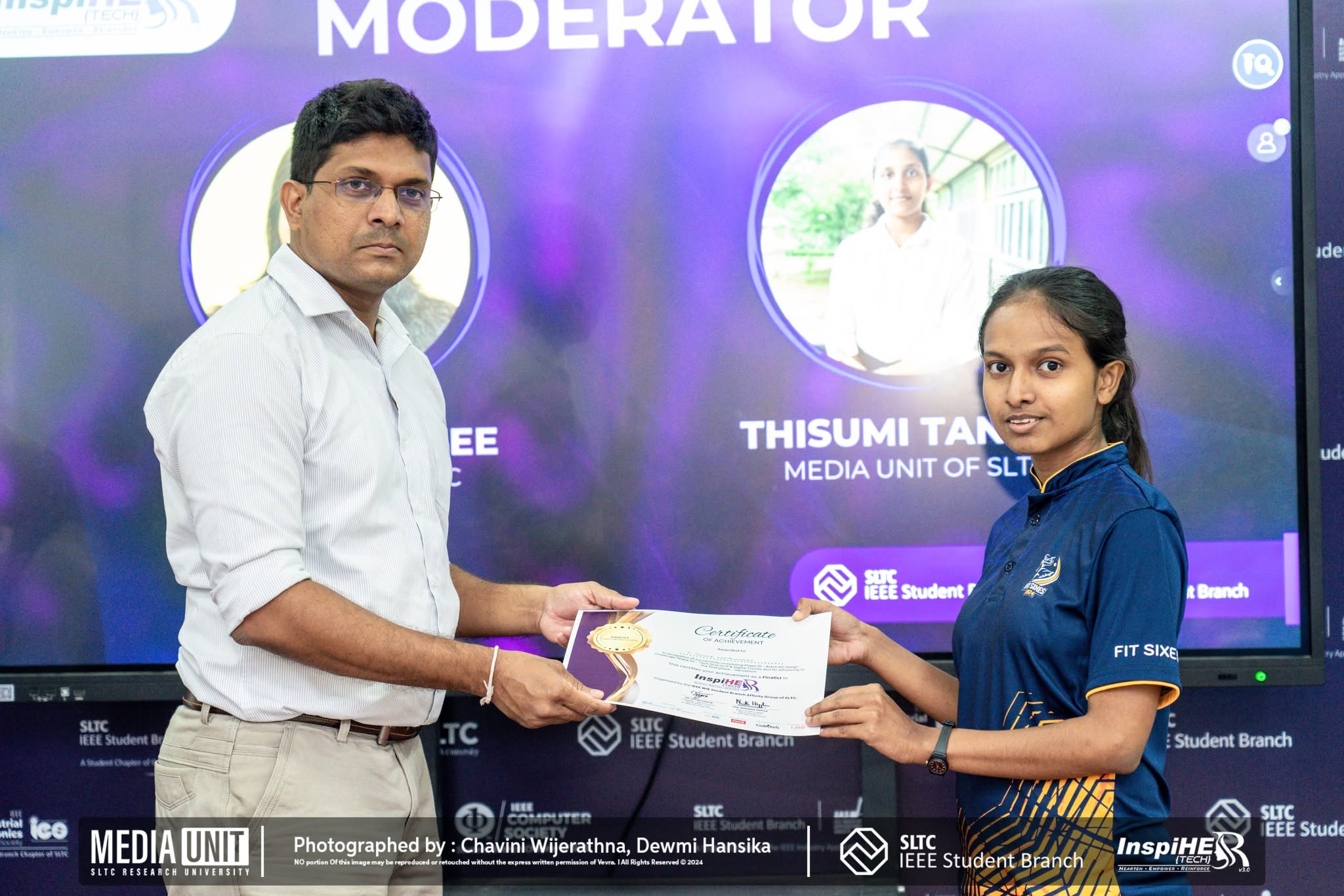 Savandi receiving the InspiHER (Tech) V3.0 finalist certificate